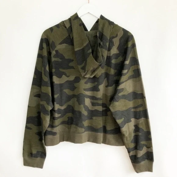 VS PINK EVERYDAY LOUNGE LIGHTWEIGHT PULLOVER MEDIUM - Picture 6 of 14